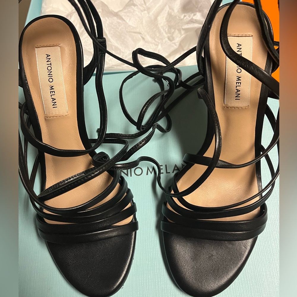 Antonio Melani Black heels